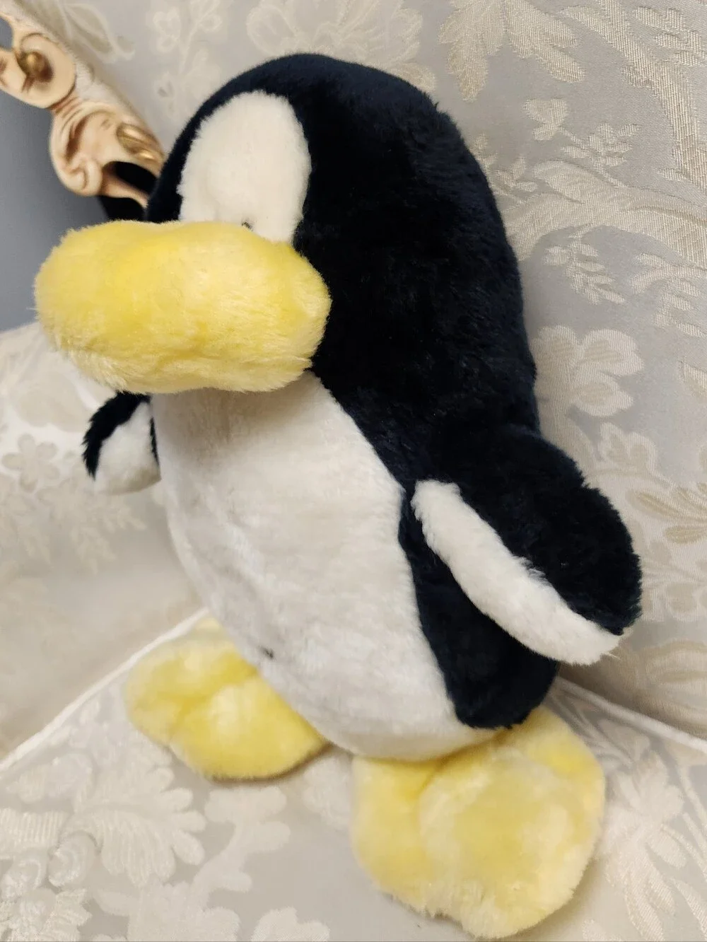 Applause Vintage Penguin Stuffed Plush Black White Yellow RARE!